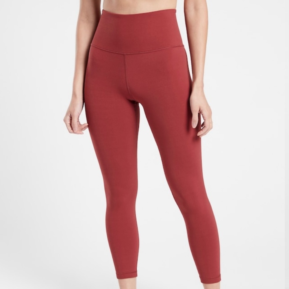 Athleta Elation Tea Dye 7/8 Tight
XL | Rooibos Tea Red